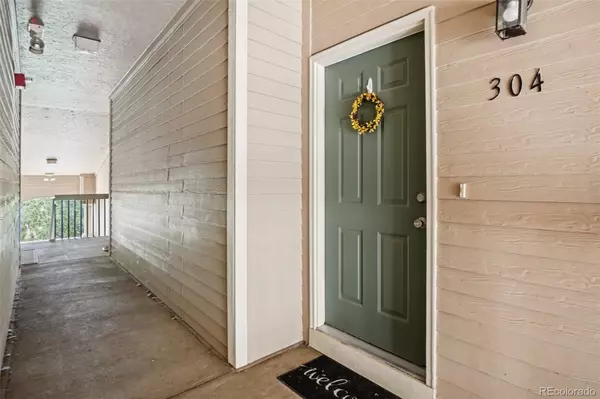 Littleton, CO 80128,9692 W Coco CIR #304