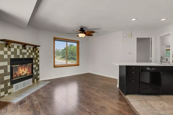 Littleton, CO 80120,5250 S Huron WAY #3-205