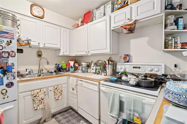 Denver, CO 80220,1276 Krameria ST