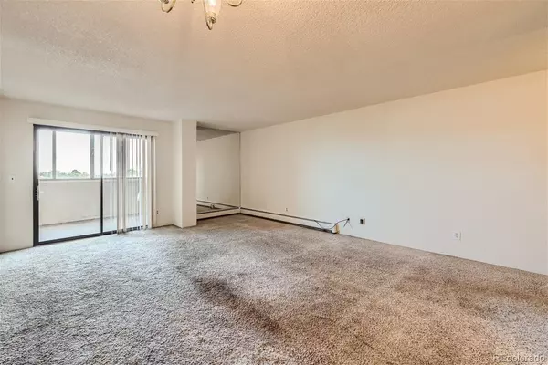 Denver, CO 80237,7420 E Quincy AVE #405