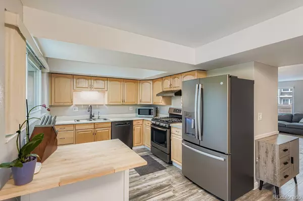 Centennial, CO 80121,4318 E Maplewood WAY