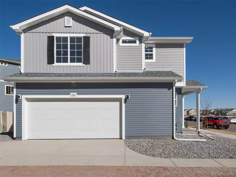22152 E 38th PL, Aurora, CO 80019