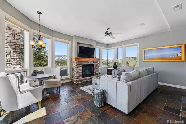 Evergreen, CO 80439,290 Skyhill DR