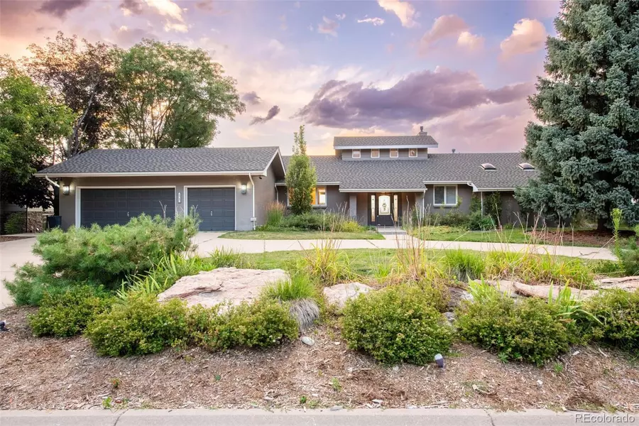 35 Falcon Hills DR, Highlands Ranch, CO 80126