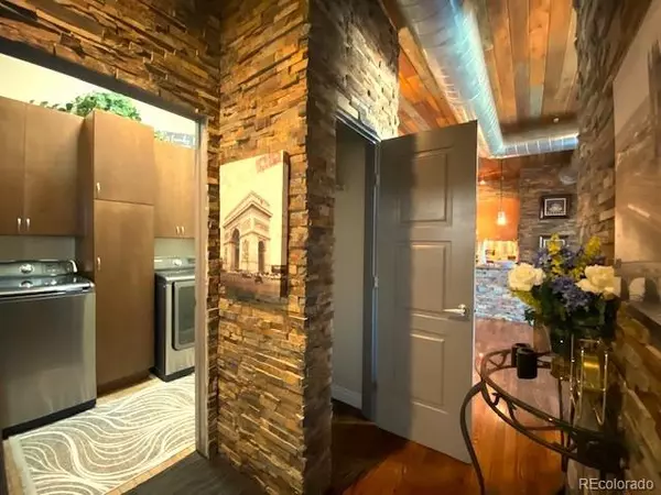 Englewood, CO 80112,10111 Inverness Main ST #223