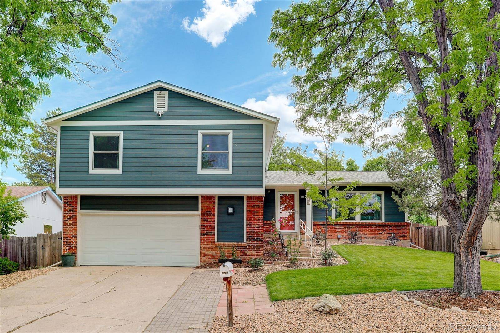 1704 S Evanston ST, Aurora, CO 80012