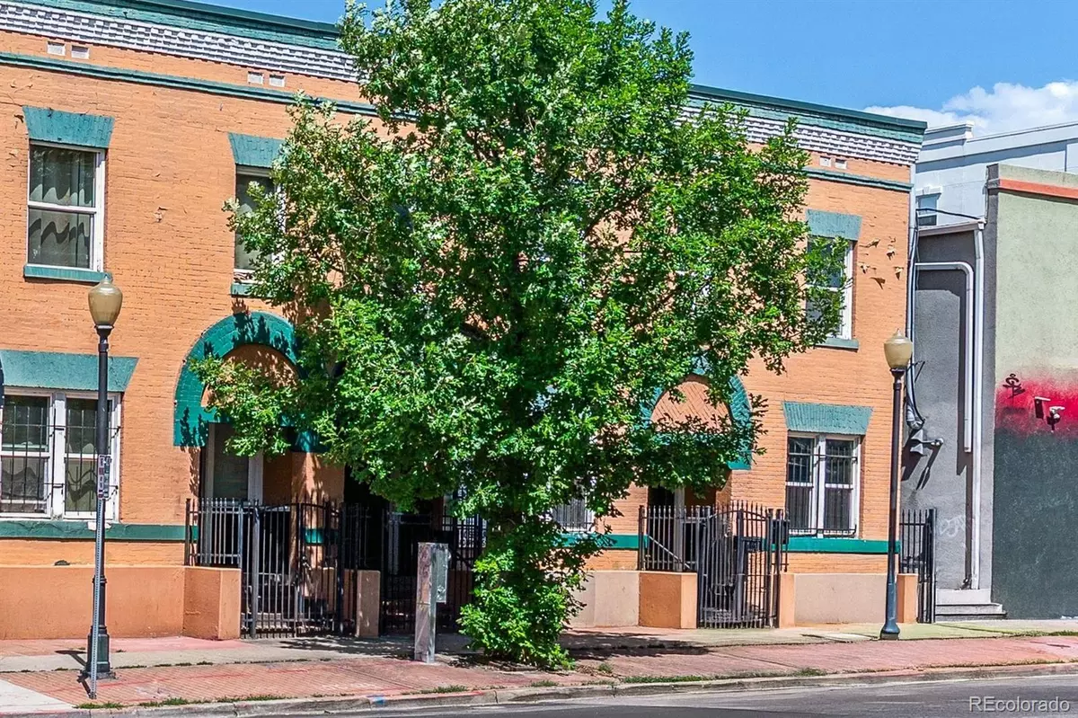 Denver, CO 80205,909 W Park AVE