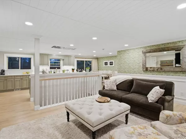 Centennial, CO 80121,6512 S Sherman ST