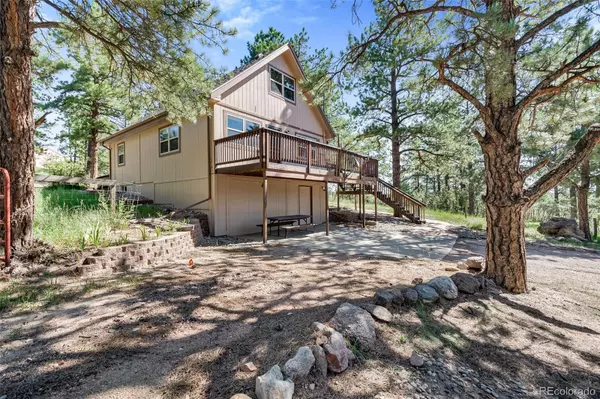 Larkspur, CO 80118,2205 Vista DR