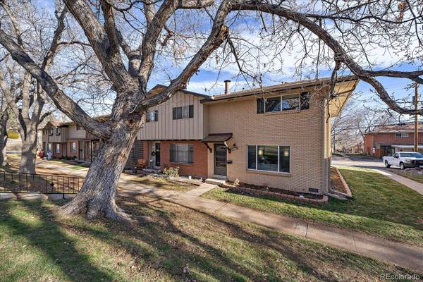 534 S Xenon CT, Lakewood, CO 80228