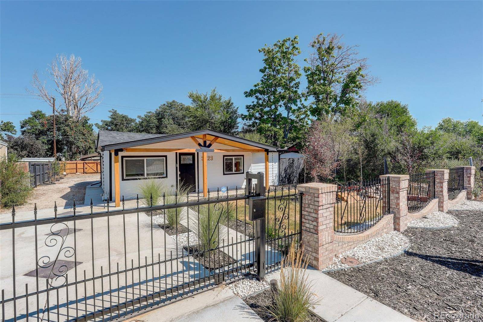 3723 W Walsh PL, Denver, CO 80219