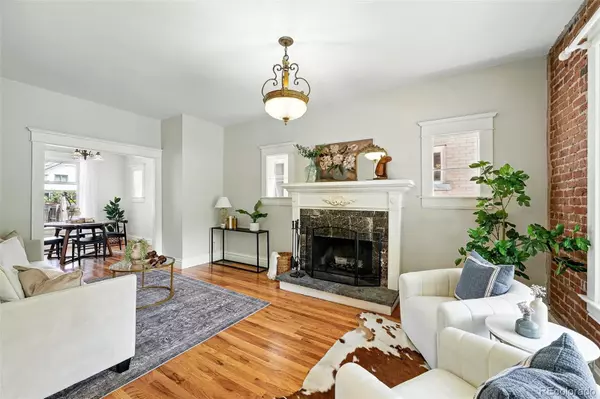 Denver, CO 80206,1582 Steele ST