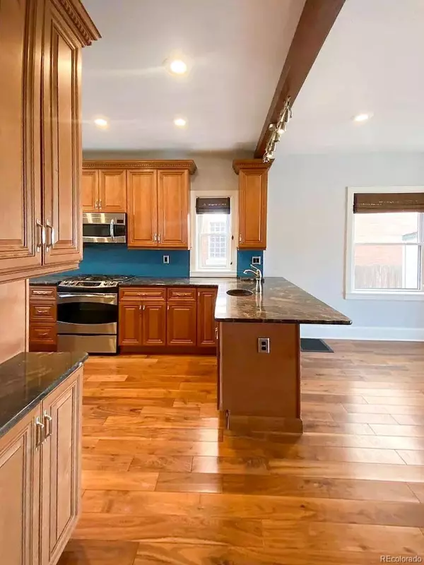 Denver, CO 80212,3303 Tennyson ST