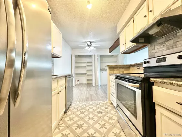 Denver, CO 80247,10150 E Virginia AVE #3-203