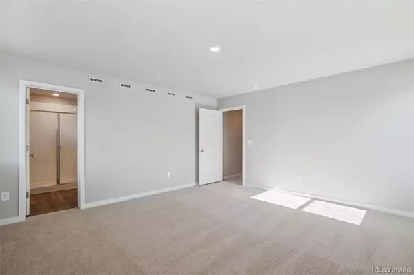 Bennett, CO 80102,48230 Shetland DR