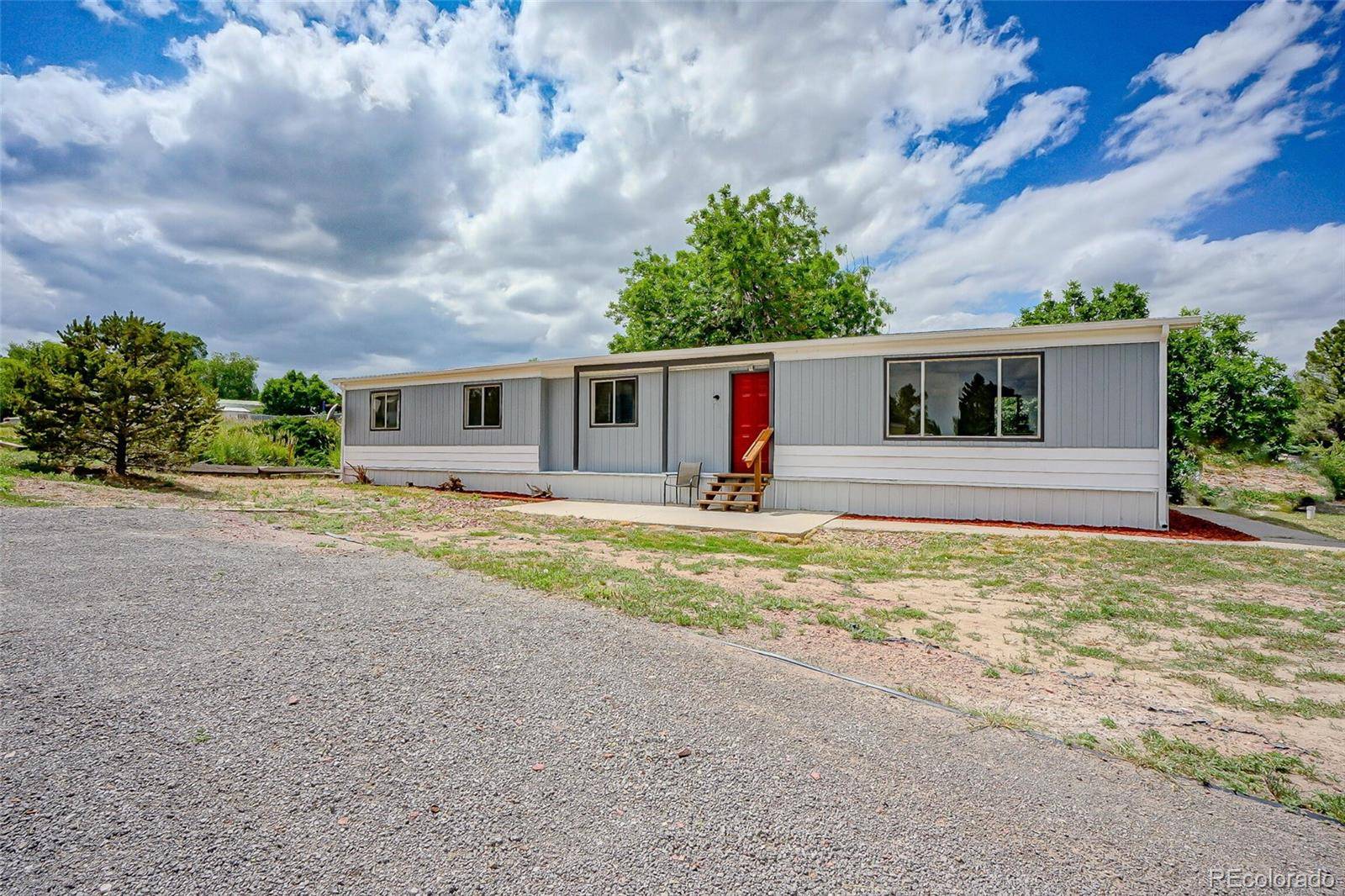 2765 Applewood DR, Colorado City, CO 81019