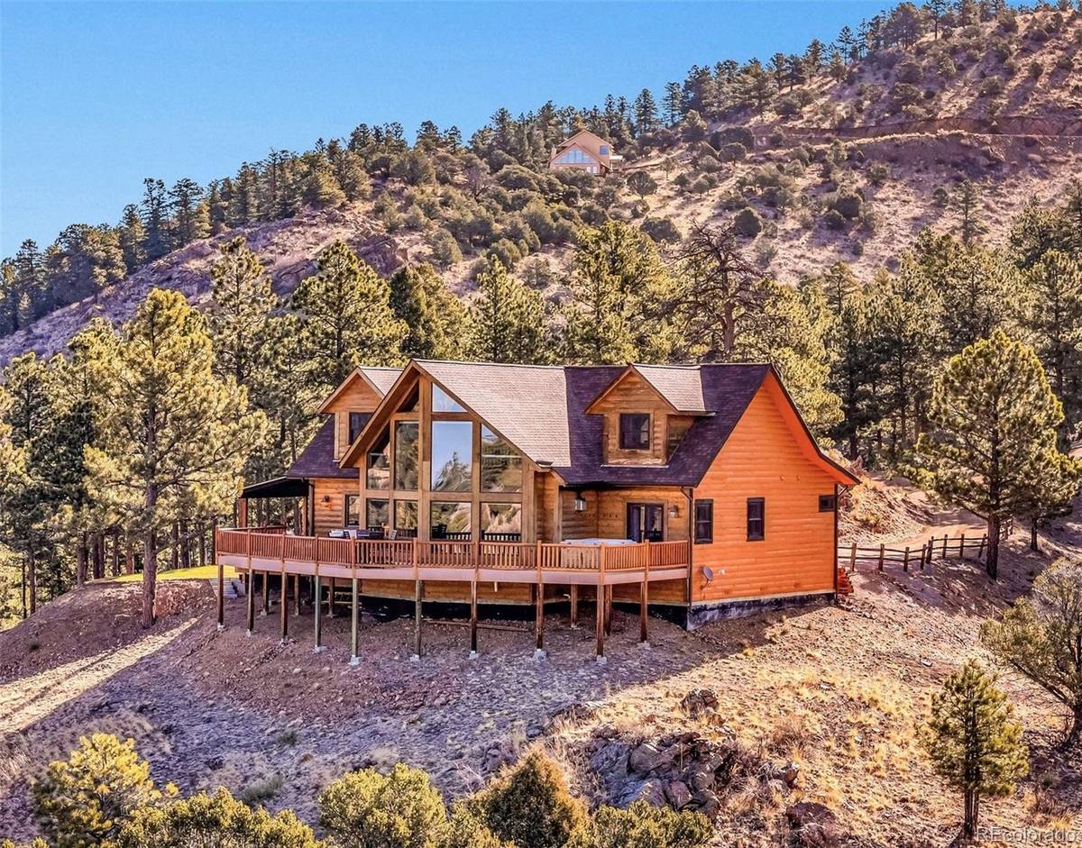 Westcliffe, CO 81252,400 Ridge RD