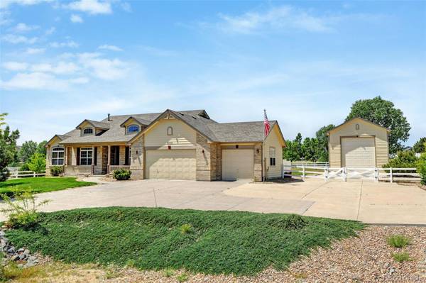 16555 Umpire CT, Hudson, CO 80642