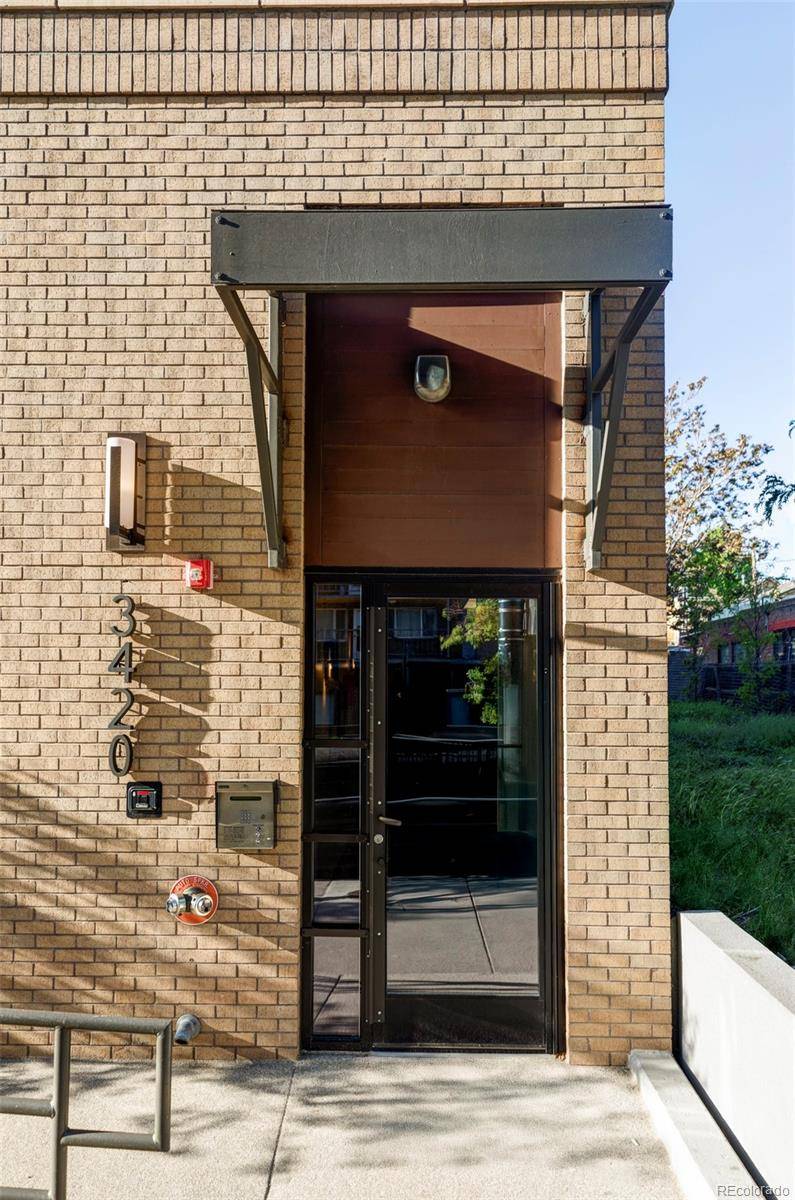 Denver, CO 80211,3420 W 32nd AVE #203