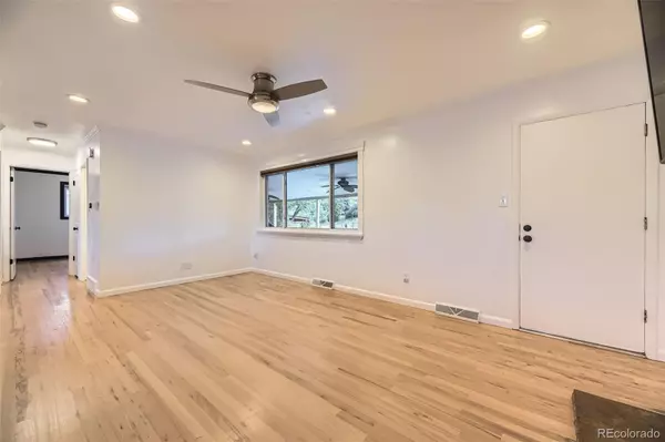 Littleton, CO 80123,4244 W Monmouth AVE