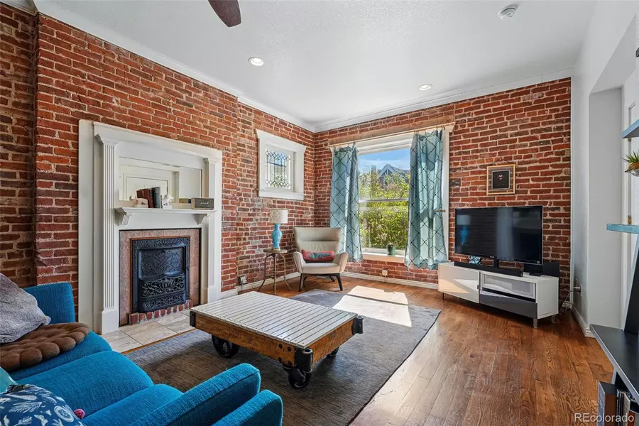 1438 N Franklin ST #100, Denver, CO 80218