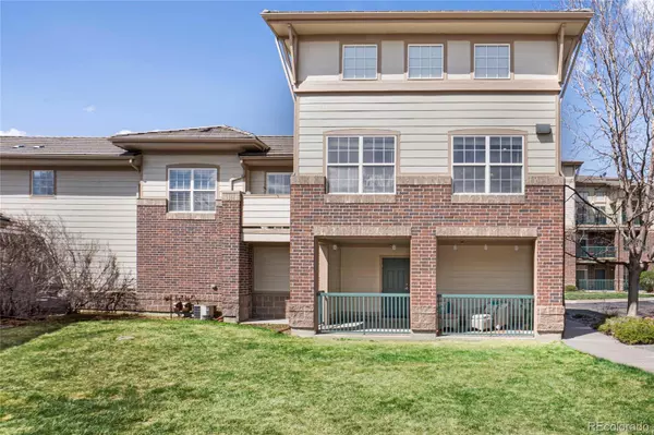 3866 S Dallas CIR #201, Aurora, CO 80014