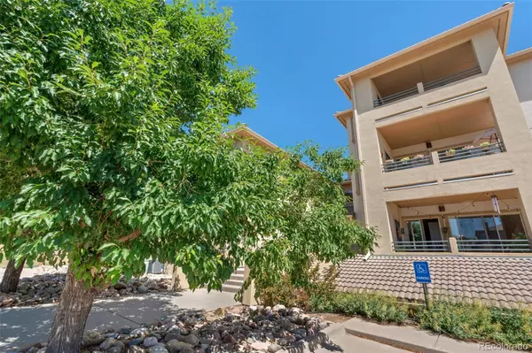 Lakewood, CO 80228,13353 W Alameda Pkwy #103