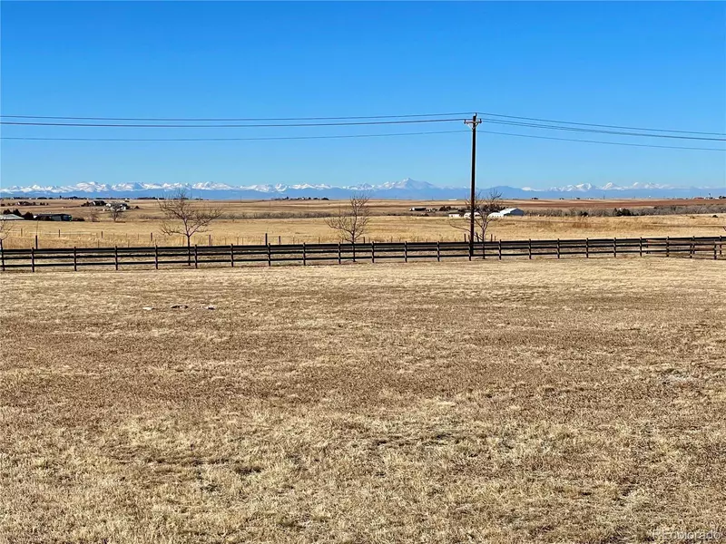 765 Antelope DR, Bennett, CO 80102