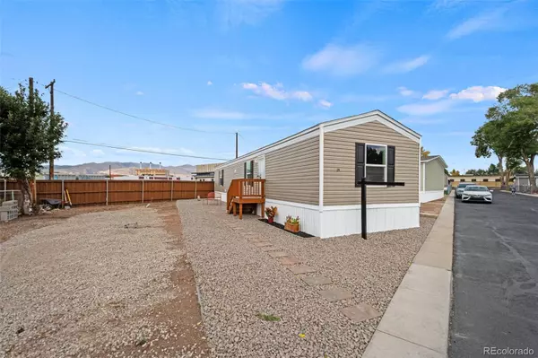 Colorado Springs, CO 80907,720 4th ST