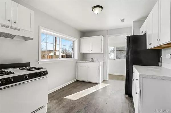 Denver, CO 80224,5620 E Alameda AVE