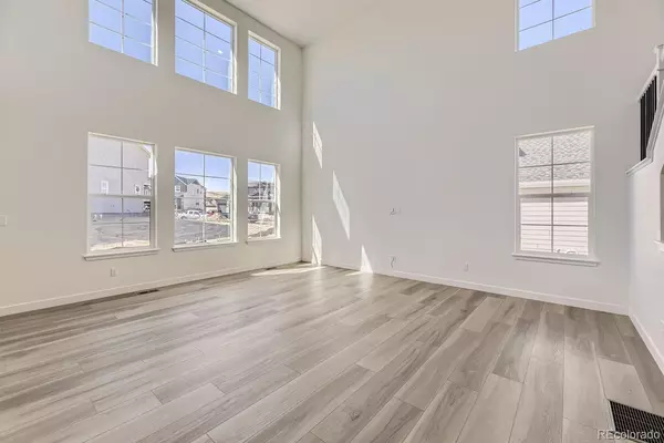 Elizabeth, CO 80018,39739 Yorktown TER