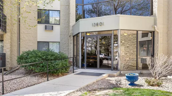 Aurora, CO 80014,13601 E Marina DR #604