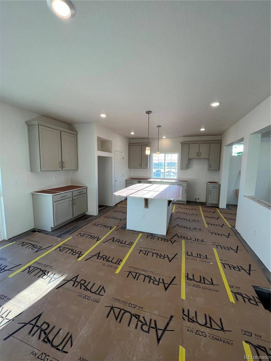 Aurora, CO 80019,3944 N Quatar CT