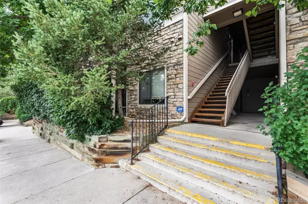 Littleton, CO 80127,7474 S Alkire ST #203