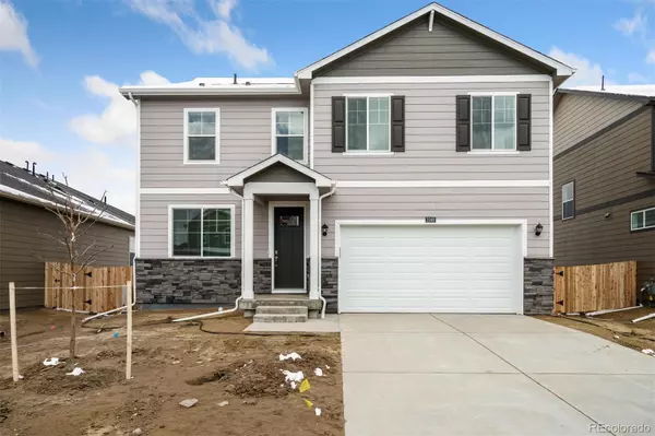 571 Twilight CT, Fort Lupton, CO 80621