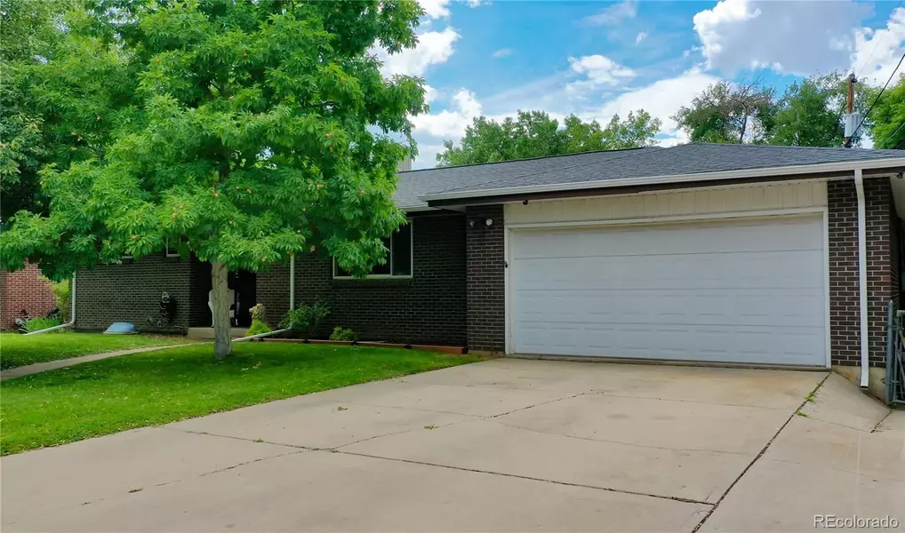 4469 Dover ST, Wheat Ridge, CO 80033