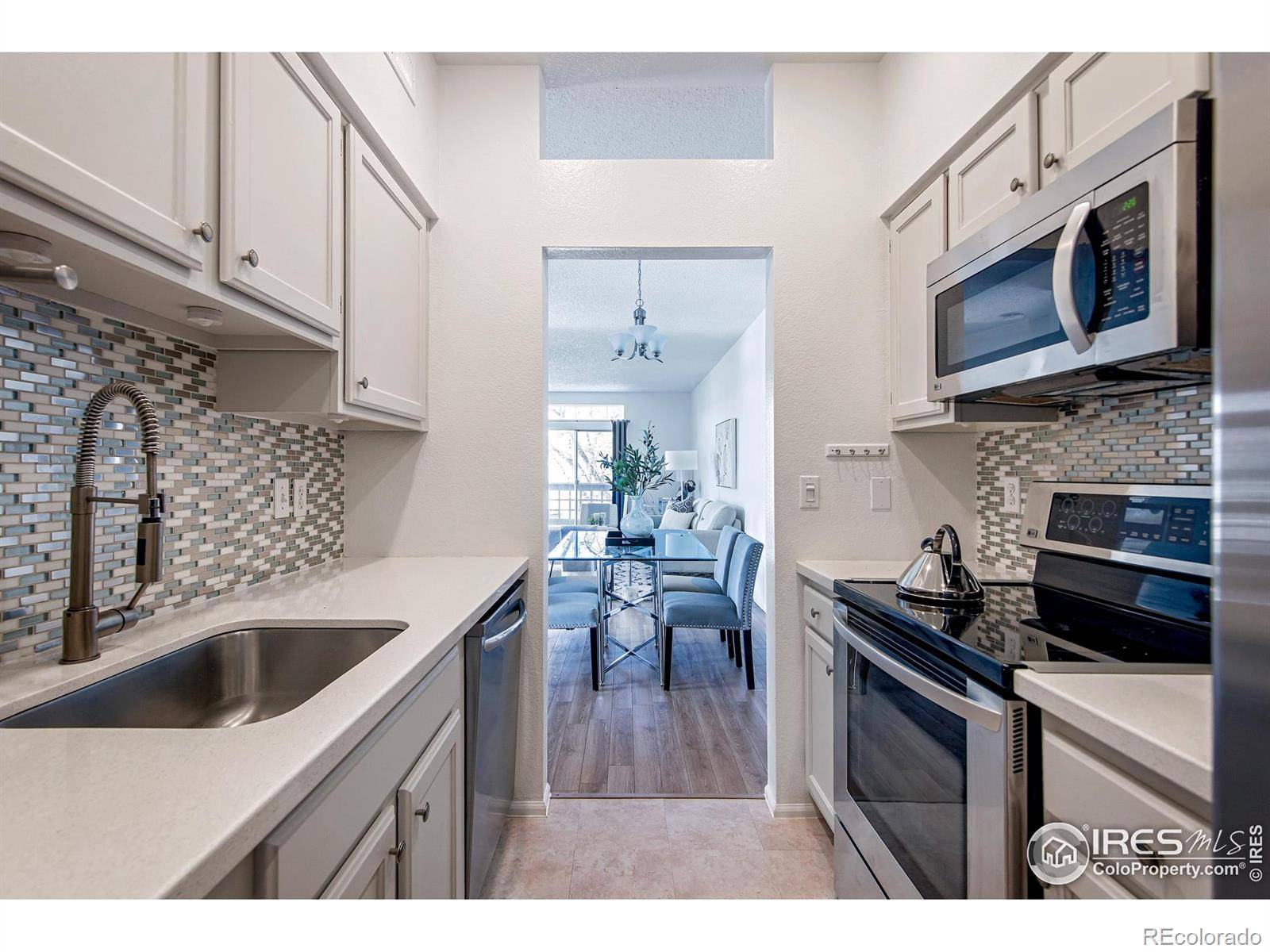 7479 Singing Hills DR #F, Boulder, CO 80301