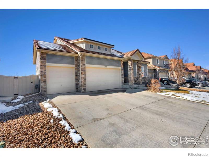 3416 Sandalwood LN, Johnstown, CO 80534