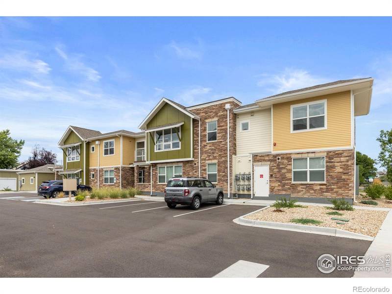 270 S Cherrywood DR #101, Lafayette, CO 80026