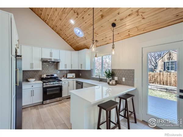 679 W Sandbar CIR, Louisville, CO 80027