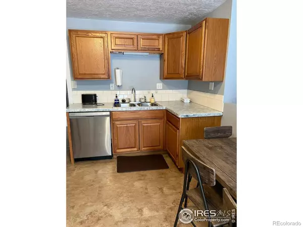 Loveland, CO 80537,1031 N Lincoln AVE