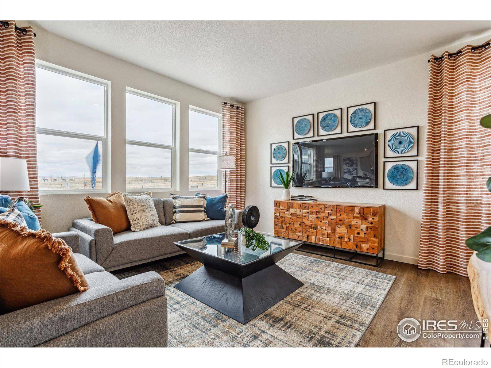 Lochbuie, CO 80603,839 Crest ST