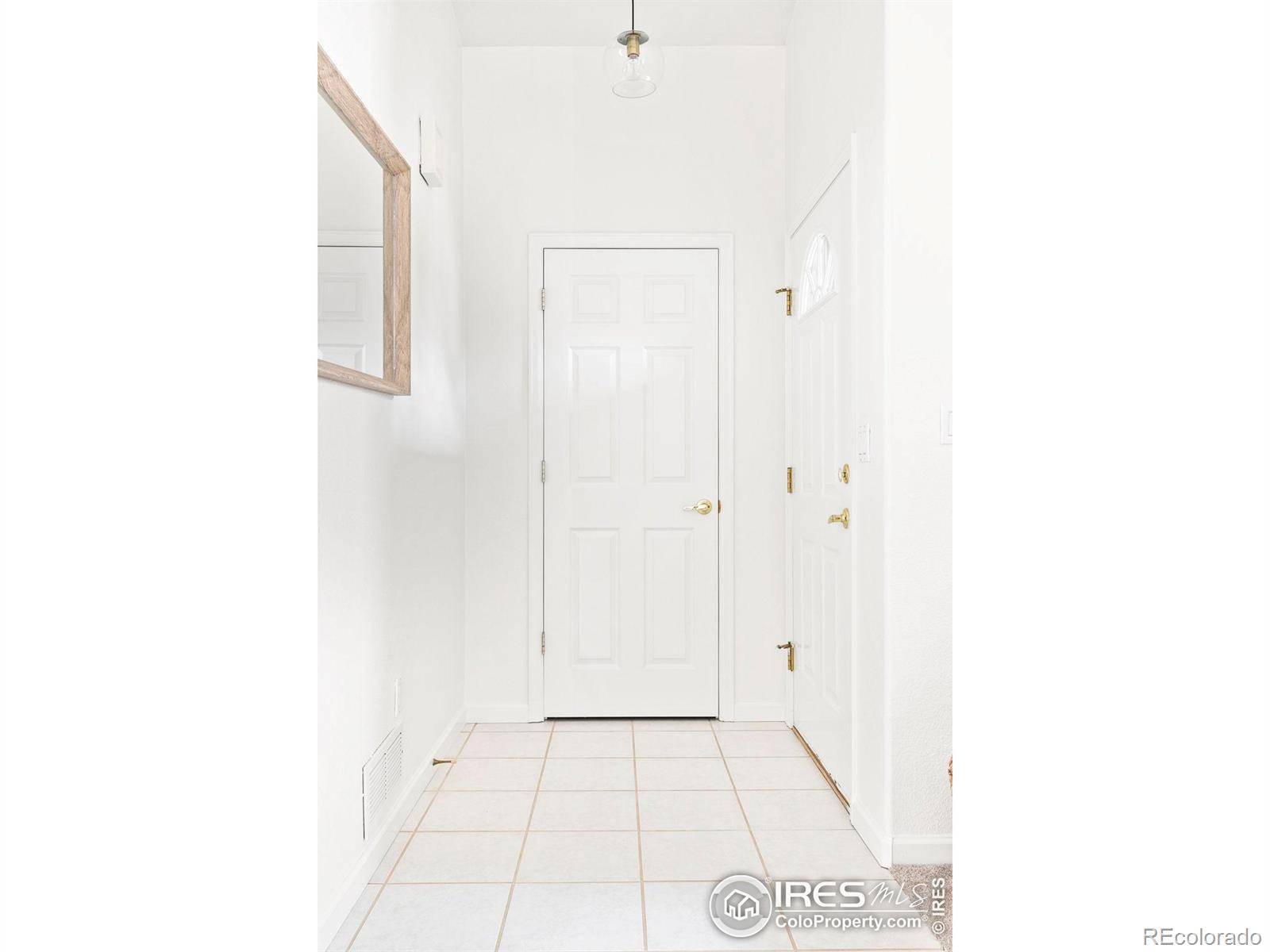 Longmont, CO 80503,1333 Charles DR #2