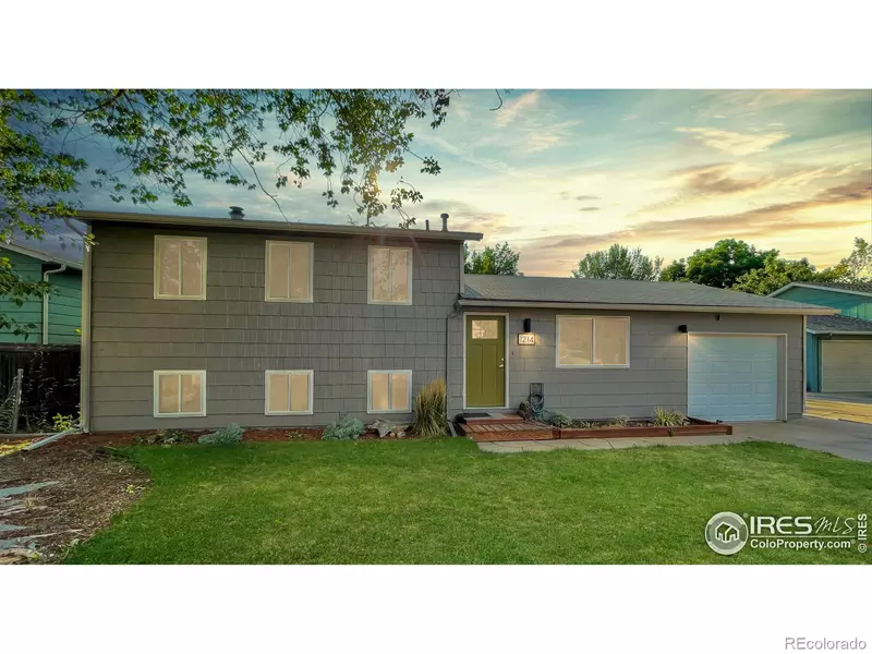 1214 Lanyon LN, Longmont, CO 80503