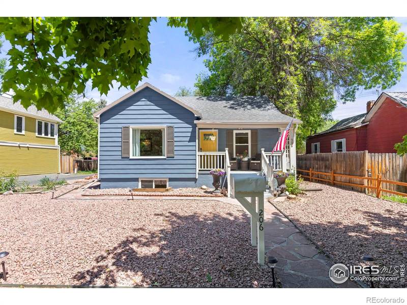 206 8th AVE, Longmont, CO 80501