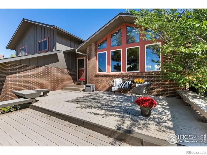 108 Longs Peak DR, Lyons, CO 80540
