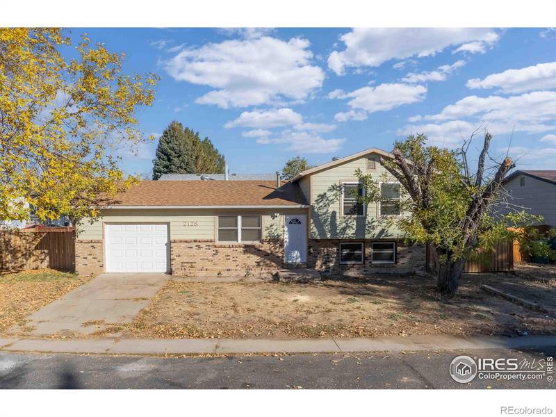 2128 Wedgewood CT, Greeley, CO 80631