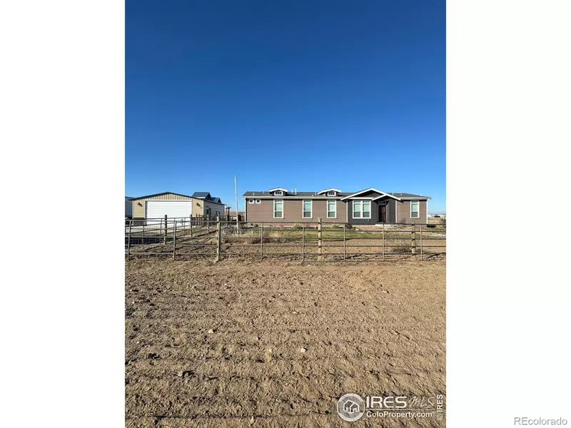 20 E Ranch RD, Wiggins, CO 80654