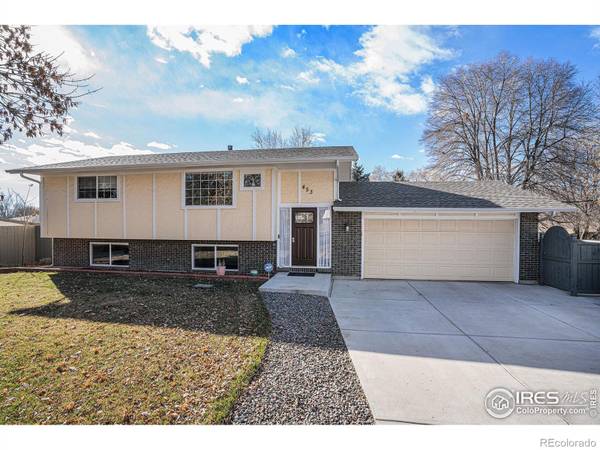 453 Newman CIR, Longmont, CO 80504