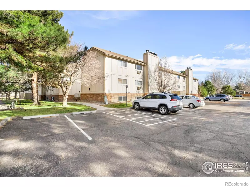 1024 E Swallow RD #B214, Fort Collins, CO 80525